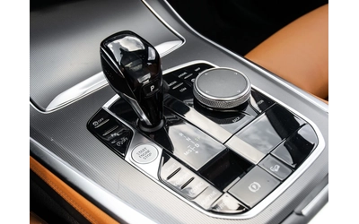 BMW X5 xDrive / M Sport / Panorama / - автомобили, коли, обяви за нови и употребявани 13