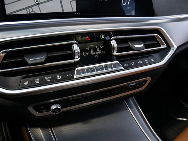 BMW X5 xDrive / M Sport / Panorama / - автомобили, коли, обяви за нови и употребявани 14
