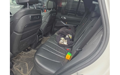 BMW X5 xDrive40i - автомобили, коли, обяви за нови и употребявани 9