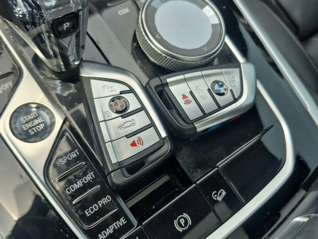 BMW X5 Drive40i - автомобили, коли, обяви за нови и употребявани 6