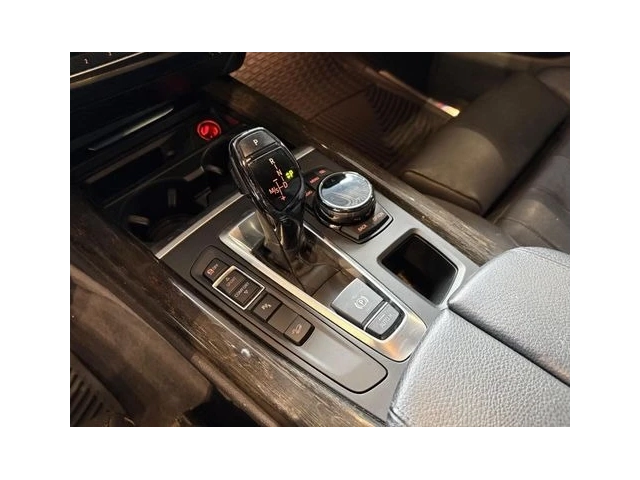 BMW X5 xDrive35i M Sport - автомобили, коли, обяви за нови и употребявани 13