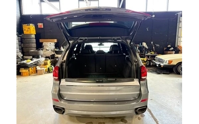 BMW X5 xDrive35i M Sport - автомобили, коли, обяви за нови и употребявани 6