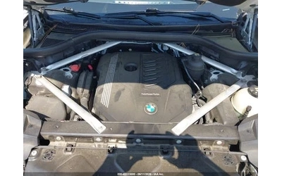 BMW X5 Xdrive40i - автомобили, коли, обяви за нови и употребявани 8