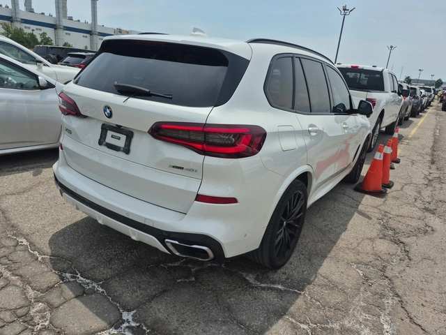 BMW X5 Drive40i - автомобили, коли, обяви за нови и употребявани 2