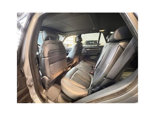 BMW X5 xDrive35i M Sport - автомобили, коли, обяви за нови и употребявани 12