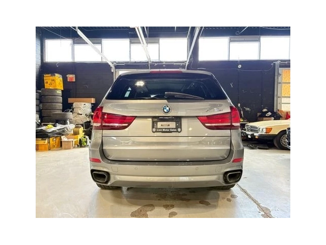 BMW X5 xDrive35i M Sport - автомобили, коли, обяви за нови и употребявани 3