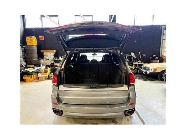 BMW X5 xDrive35i M Sport - автомобили, коли, обяви за нови и употребявани 6