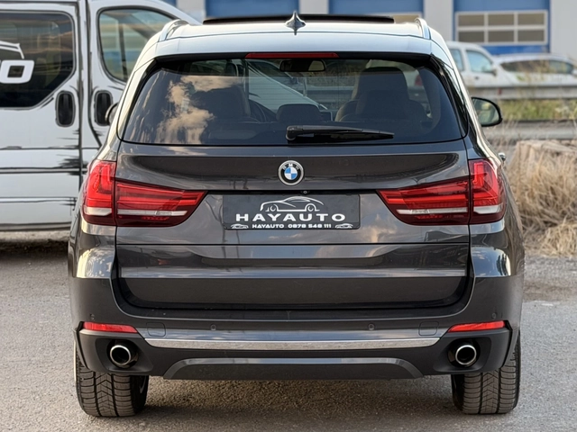 BMW X5 30d= xDrive= 7-Места= Sport Pack= Панорама= 360* К - автомобили, коли, обяви за нови и употребявани 4