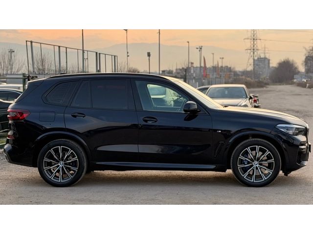 BMW X5 30d= xDrive= M Sport= Distronic= Камера= - автомобили, коли, обяви за нови и употребявани 3