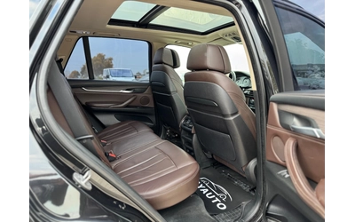 BMW X5 30d= xDrive= M-performance= 7 места= Панорама= Hea - автомобили, коли, обяви за нови и употребявани 11