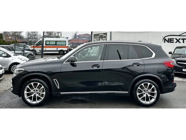 BMW X5 3.0D 265HP HUD 360'3D CAM DISTRONIC CARPLAY - автомобили, коли, обяви за нови и употребявани 7