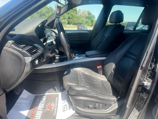 BMW X5 - автомобили, коли, обяви за нови и употребявани 12