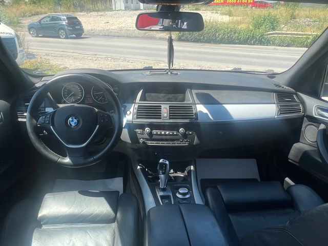 BMW X5 - автомобили, коли, обяви за нови и употребявани 13