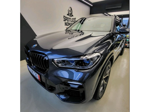 BMW X5 M50i - Performance- INDIVIDUAL- CAM360- B&W- - автомобили, коли, обяви за нови и употребявани 0