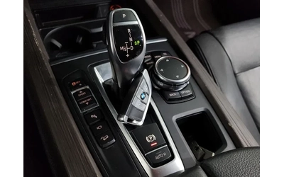 BMW X5 3.0D - автомобили, коли, обяви за нови и употребявани 8