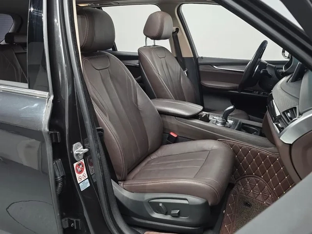 BMW X5 3.0D - автомобили, коли, обяви за нови и употребявани 11