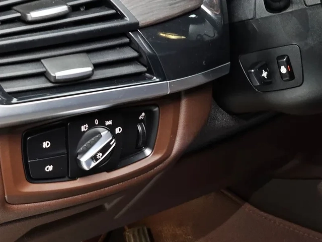 BMW X5 3.0D - автомобили, коли, обяви за нови и употребявани 13