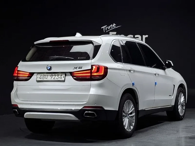 BMW X5 3.0D - автомобили, коли, обяви за нови и употребявани 1