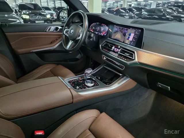 BMW X5 M-PK* DIS* 360* HUD* ОБДУХ* PANO* SWAROVSKI* M-BRA - автомобили, коли, обяви за нови и употребявани 12
