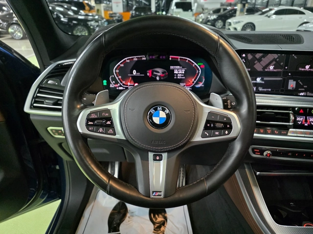 BMW X5 M-PK* DIS* 360* HUD* ОБДУХ* PANO* SWAROVSKI* M-BRA - автомобили, коли, обяви за нови и употребявани 5