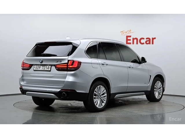 BMW X5 6+ 1 МЕСТА | ПЕЧКА | ACC | АДАПТИВНО ОКАЧВАНЕ - автомобили, коли, обяви за нови и употребявани 2