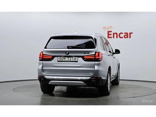 BMW X5 6+ 1 МЕСТА | ПЕЧКА | ACC | АДАПТИВНО ОКАЧВАНЕ - автомобили, коли, обяви за нови и употребявани 3
