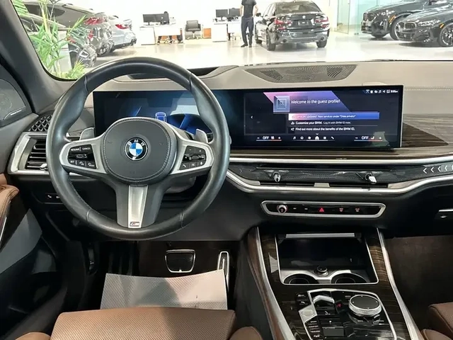 BMW X5 xDrive40i | Essential PKG | M Sport PKG| FULL| TOP - автомобили, коли, обяви за нови и употребявани 14