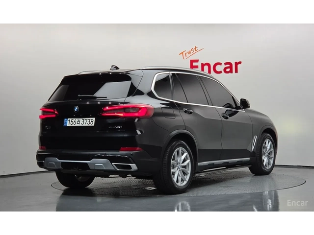 BMW X5 40i XLINE * Full extras * Цена до България - автомобили, коли, обяви за нови и употребявани 1