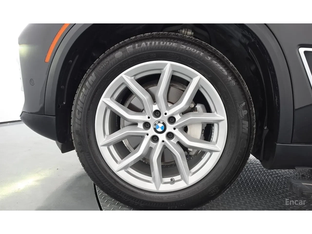 BMW X5 40i XLINE * Full extras * Цена до България - автомобили, коли, обяви за нови и употребявани 12
