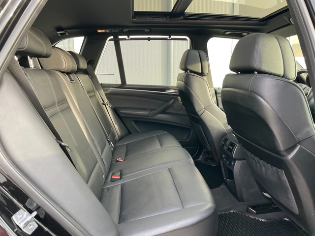 BMW X5 4.0d Xd Реален пробег - автомобили, коли, обяви за нови и употребявани 10