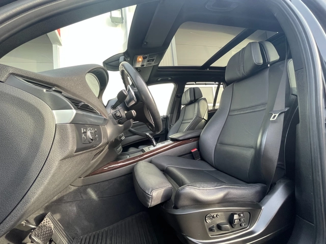 BMW X5 4.0d Xd Реален пробег - автомобили, коли, обяви за нови и употребявани 7
