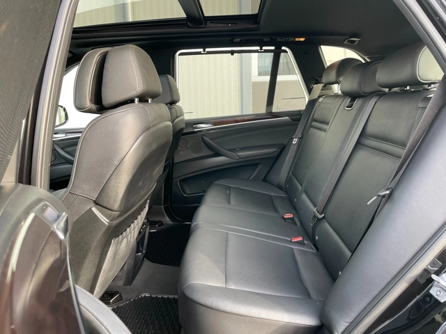 BMW X5 4.0d Xd Реален пробег - автомобили, коли, обяви за нови и употребявани 9