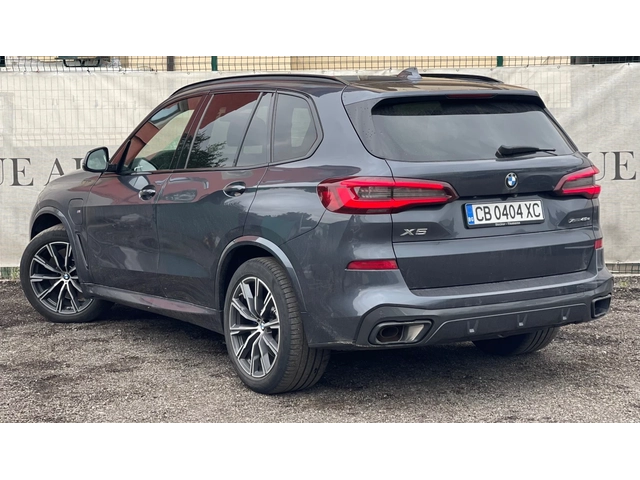BMW X5 45e* M-Pack* AIR* H/K* MEMORY* KEYLESS GO - автомобили, коли, обяви за нови и употребявани 3