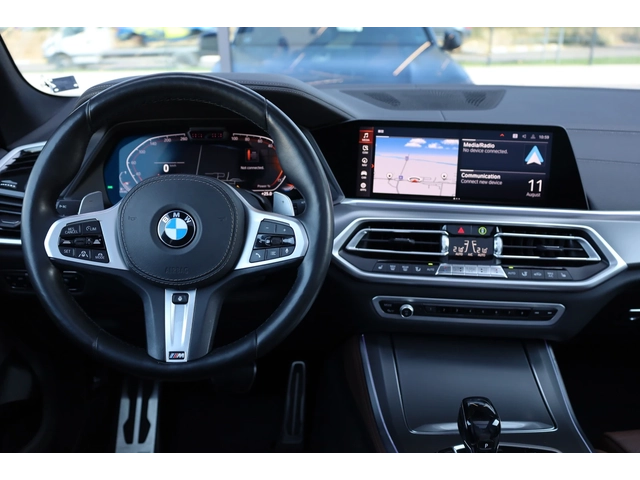 BMW X5 M-PAKET* xDRIVE* LASER LIGHTS* HEAD UP* PANO* - автомобили, коли, обяви за нови и употребявани 9