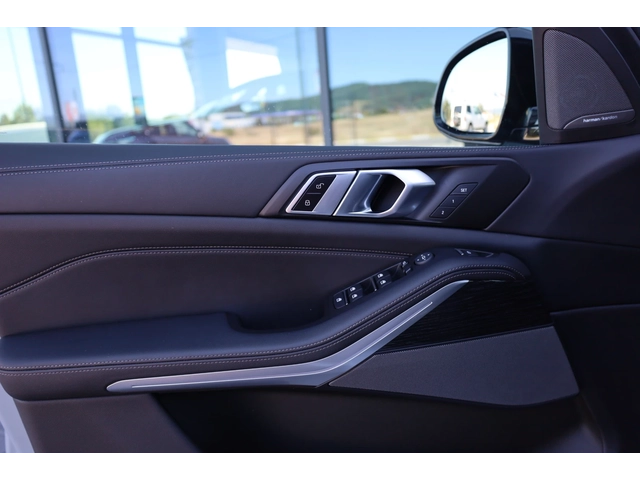 BMW X5 M SPORT PRO* XDRIVE* FULL LED LIGHTS* PANO* 360* - автомобили, коли, обяви за нови и употребявани 13