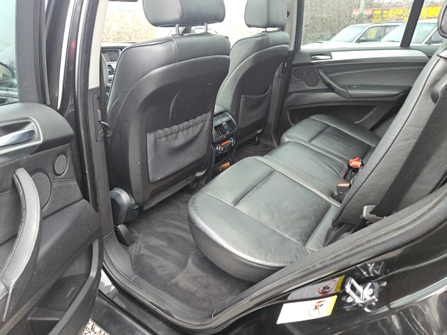 BMW X5 BMW X5 3.0d-235k.c - автомобили, коли, обяви за нови и употребявани 9