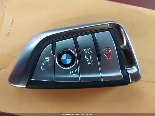 BMW X5 M 4.4L V-8 DI, DOHC, VVT, TURBO, 600HP All Wheel Drive - автомобили, коли, обяви за нови и употребявани 10