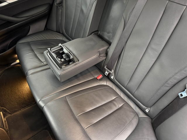 BMW X5 M50d Mpack 381hp FULL - автомобили, коли, обяви за нови и употребявани 19