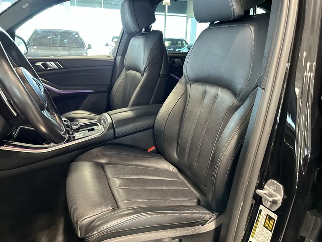 BMW X5 M50i | Enhanced PKG | Driver Assistance PKG Interior Glass Controls | Carbon Fiber Trim | Black Exterior Contents | BMW L - автомобили, коли, обяви за нови и употребявани 18