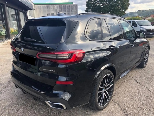BMW X5 X5 3.0d xDrive M-Pack - автомобили, коли, обяви за нови и употребявани 4