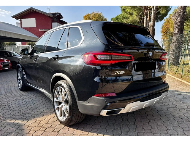BMW X5 X5 3.0d xDrive xLine - автомобили, коли, обяви за нови и употребявани 2