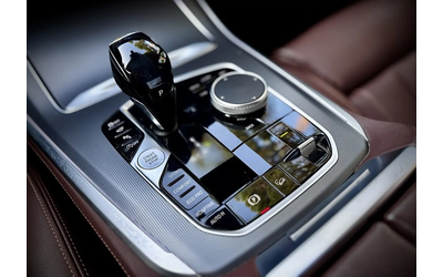 BMW X5 X5 3.0d xDrive xLine - автомобили, коли, обяви за нови и употребявани 8