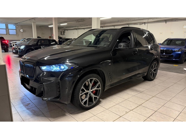 BMW X5 X5 4.0i xDrive M-Pack - автомобили, коли, обяви за нови и употребявани 0