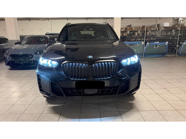 BMW X5 X5 4.0i xDrive M-Pack - автомобили, коли, обяви за нови и употребявани 3