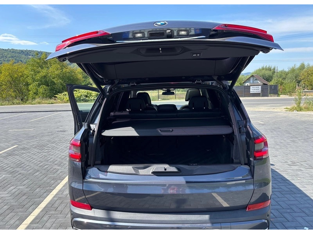 BMW X5 X5 xDrive 30d M-Sport - автомобили, коли, обяви за нови и употребявани 4