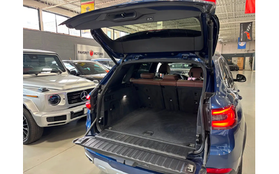 bmw-x5-xdrive-awd-clusternav-brownseats-wood-ambient-hud-all-wheel-drive - 5