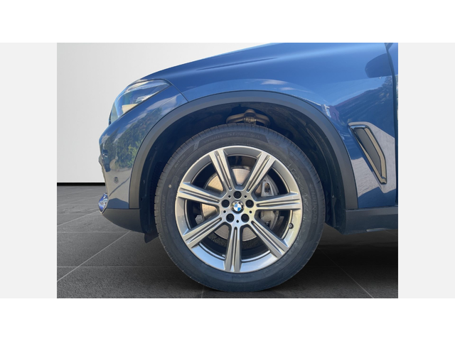 BMW X5 xDrive30d - автомобили, коли, обяви за нови и употребявани 4