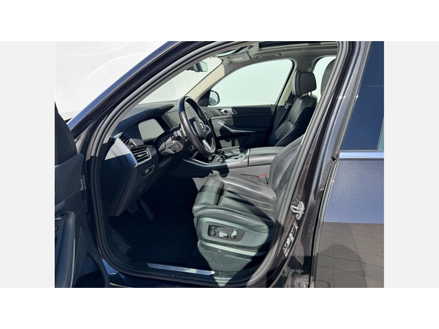 BMW X5 xDrive40d - автомобили, коли, обяви за нови и употребявани 7