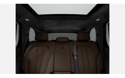 BMW X5 xDrive40d - автомобили, коли, обяви за нови и употребявани 11