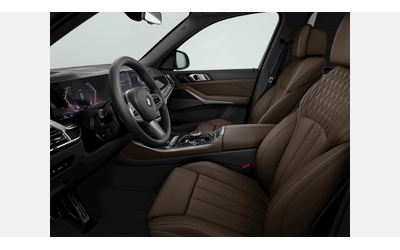 BMW X5 xDrive40d - автомобили, коли, обяви за нови и употребявани 7